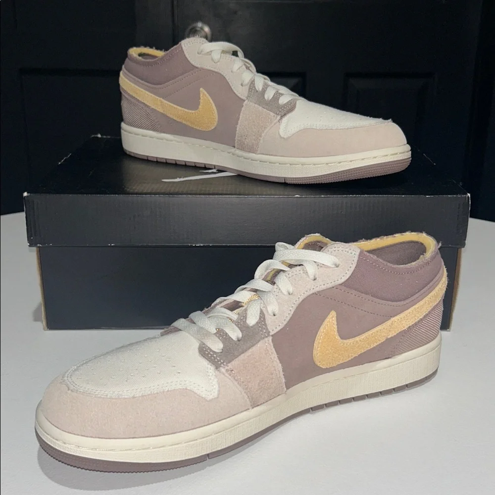 Jordan 1 Low SE Craft “Taupe Haze” Men’s Size 10.5